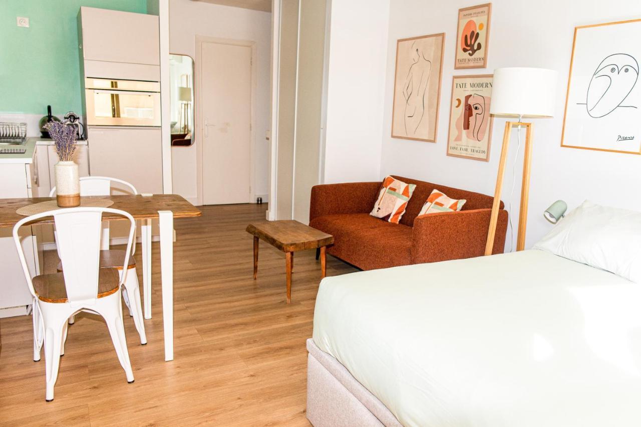 Les Beaux Jours - Calm & Sunny Balcony Apartman Antibes Kültér fotó